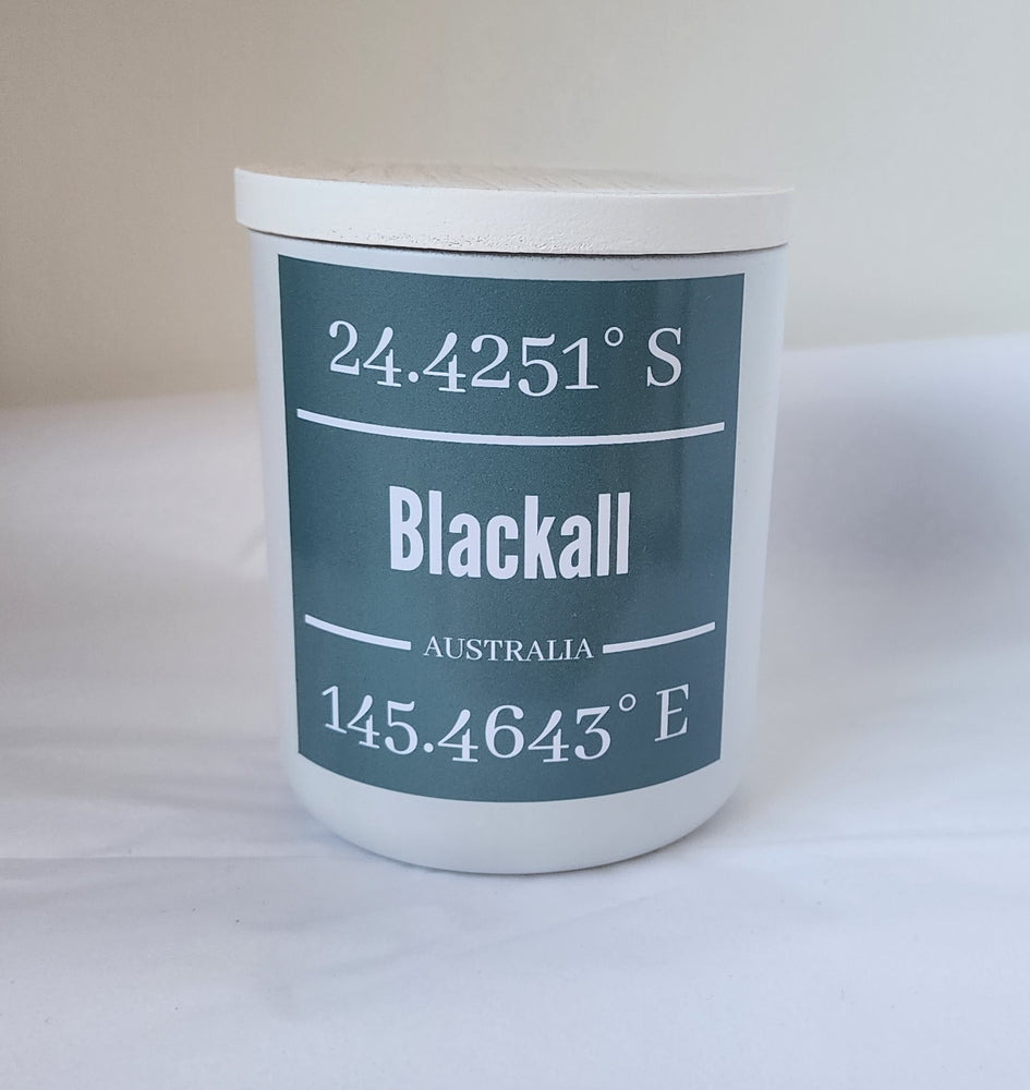 LARGE BLACKALL CANDLE - GREEN