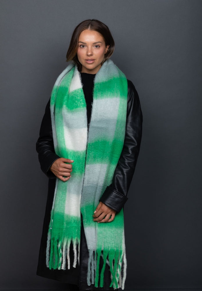 LIGHTHOUSE SCARF - APPLE