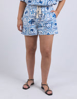 DOLCE TILE SHORT - OCEAN TILE PRINT
