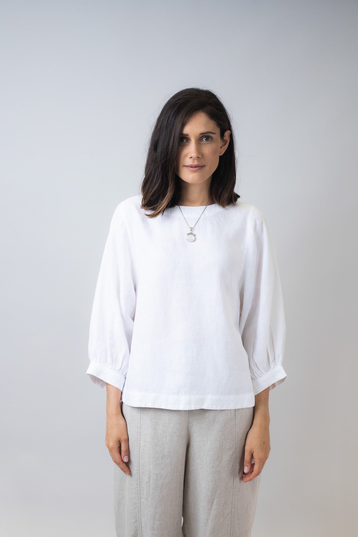 GA291 Puff Sleeve Top in White GA291 Puff Sleeve Top in White