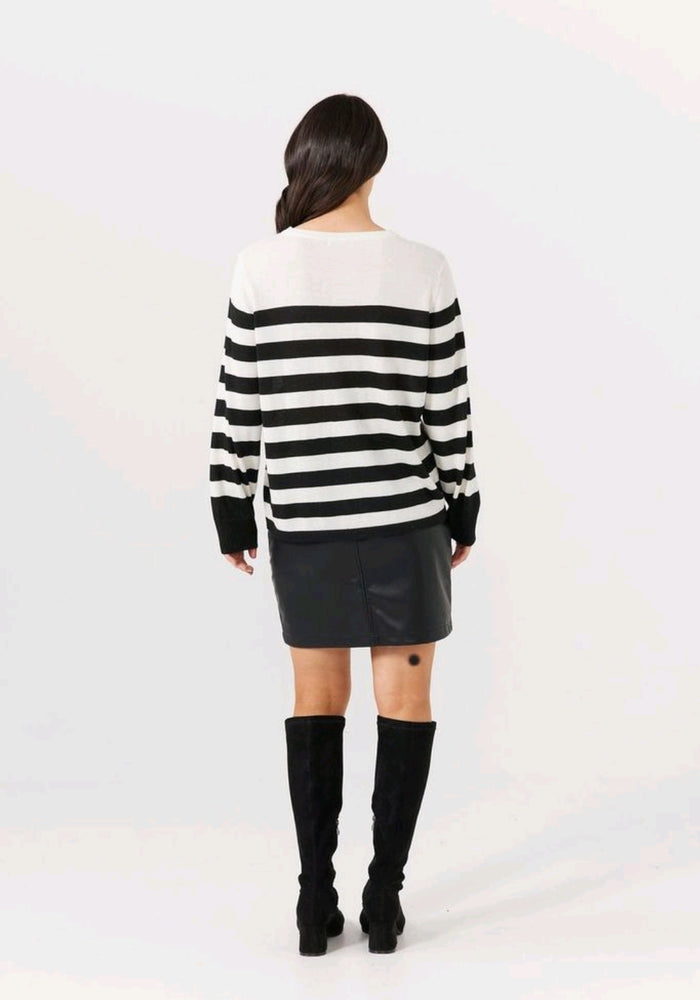 LIBERTY STRIPE KNIT - BLACK/WHITE