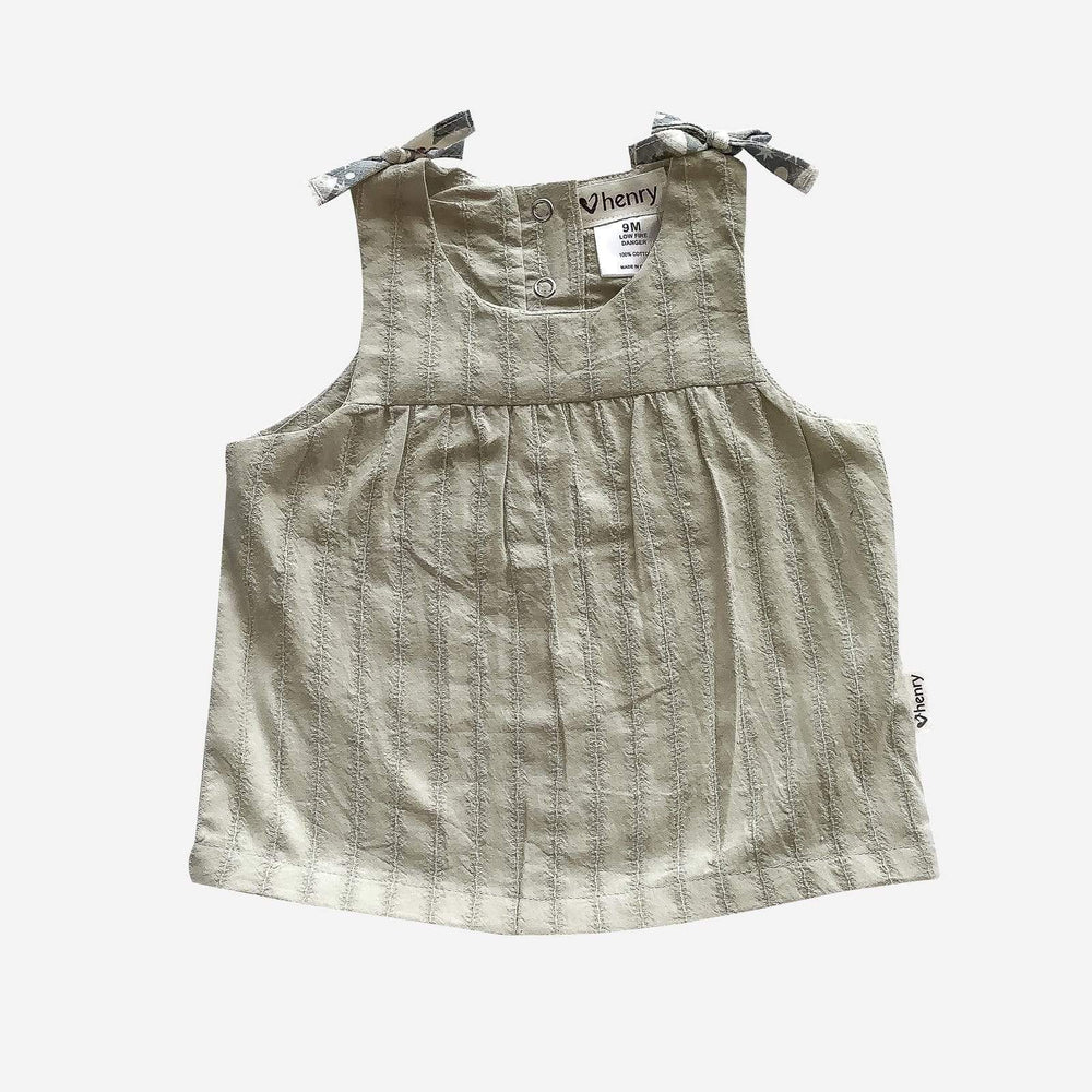 GATHERED SUN TOP - DUSTY OLIVE